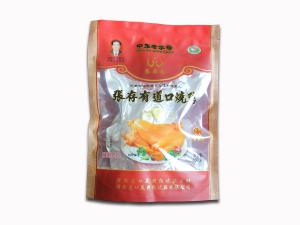 道口燒雞加盟的選址與裝修——張存有品牌提供專業(yè)指導(dǎo)！
